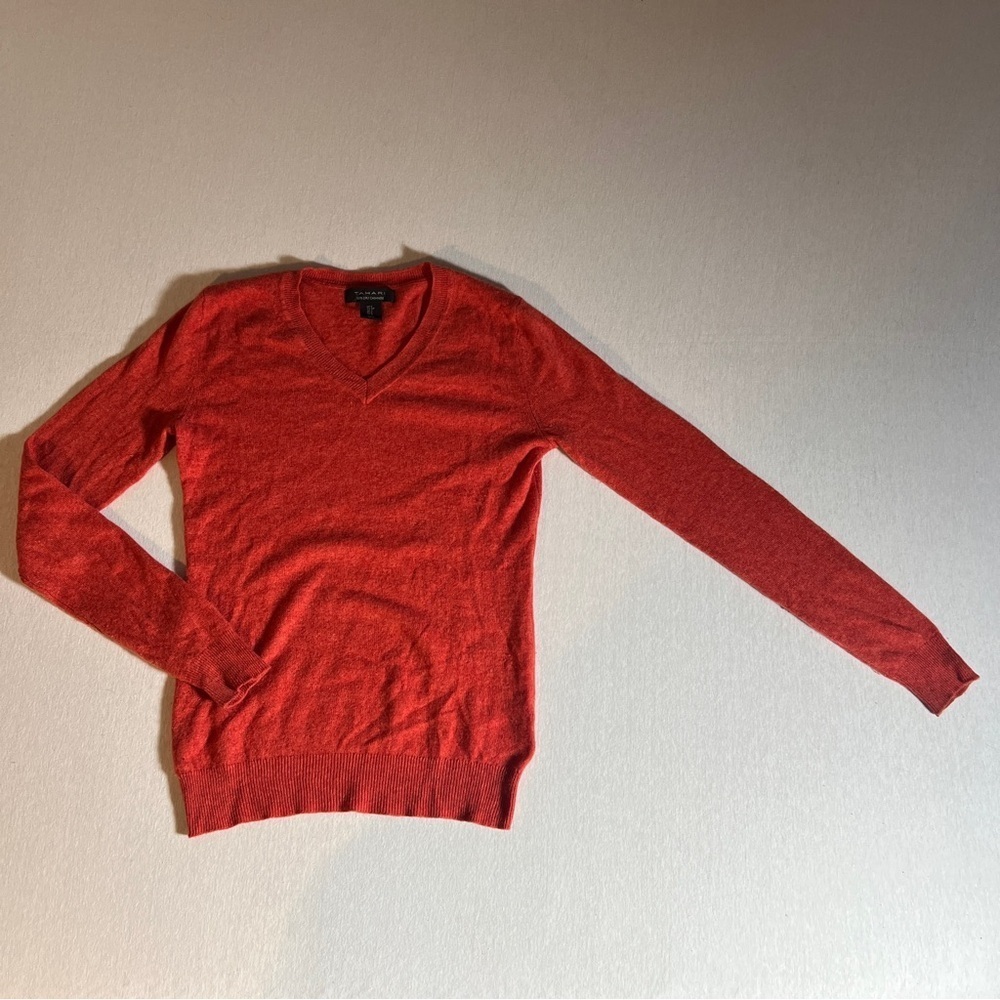 Tahari 100% 2-Ply Cashmere V Neck Sweater in Fiery Sunset Orange, Women’s Small